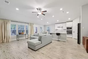 21709 Osage Ln, Lago Vista, TX 78645 - Photo 5