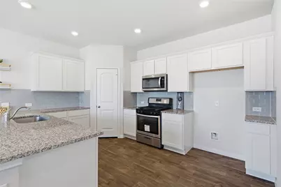 801 Cade Cove, Georgetown, TX 78626 - Photo 7