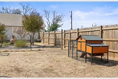 102 Pitchfork Drive, Johnson City, TX 78636 - Photo 19