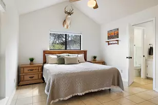 102 Pitchfork Dr, Johnson City, TX 78636 - Photo 9