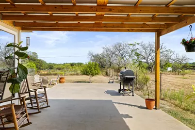 102 Pitchfork Drive, Johnson City, TX 78636 - Photo 15