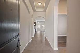 717 N Emory Cove, Hutto, TX 78634 - Photo 3