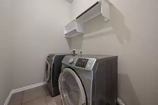 717 N Emory Cove, Hutto, TX 78634 - Photo 17