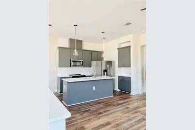 12001 Vista Parke Drive SW #204, Austin, TX 78726 - Photo 11