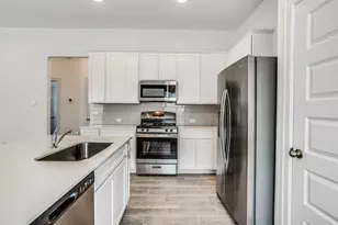 11301 Lago de Garda Dr, Austin, TX 78747 - Photo 13