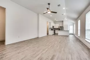 11301 Lago de Garda Dr, Austin, TX 78747 - Photo 7