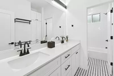 1500 Sylvan Glade Road #2A, Austin, TX 78745 - Photo 11