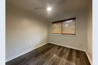 5807 Teri Road, Austin, TX 78744 - Photo 11