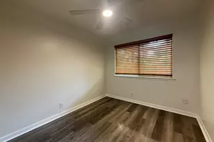 5807 Teri Rd, Austin, TX 78744 - Photo 11