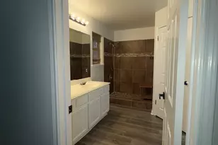 5807 Teri Rd, Austin, TX 78744 - Photo 15