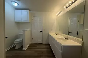 5807 Teri Rd, Austin, TX 78744 - Photo 17