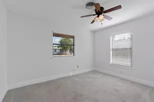 556 E 19th St, Georgetown, TX 78626 - Photo 23