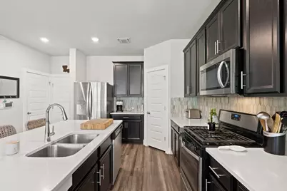 7403 Travertine Spring Drive #117, Austin, TX 78744 - Photo 11