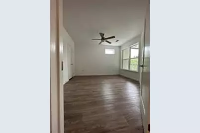 4801 Springdale Road #1304, Austin, TX 78723 - Photo 9