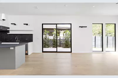 501 E 50th Street, Austin, TX 78751 - Photo 9