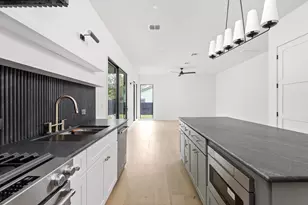 501 E 50th St, Austin, TX 78751 - Photo 5