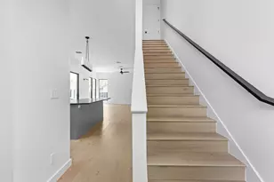501 E 50th St, Austin, TX 78751 - Photo 13