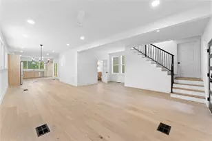 3301 Duval St, Austin, TX 78705 - Photo 11