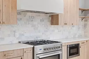 3301 Duval St, Austin, TX 78705 - Photo 7