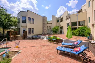 1 Crystal Springs Ct, The Hills, TX 78738 - Photo 33