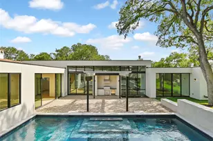 2704 Mountain Laurel Dr, Austin, TX 78703 - Photo 37