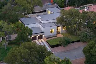 2704 Mountain Laurel Dr, Austin, TX 78703 - Photo 35