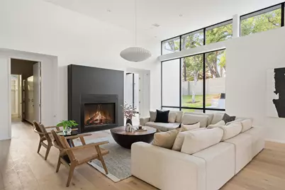 2704 Mountain Laurel Drive, Austin, TX 78703 - Photo 3