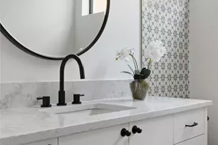 2704 Mountain Laurel Dr, Austin, TX 78703 - Photo 33