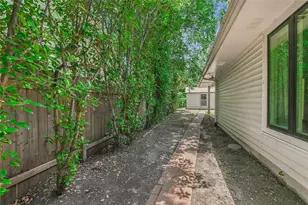 2709 W 49 1/2 St, Austin, TX 78731 - Photo 29