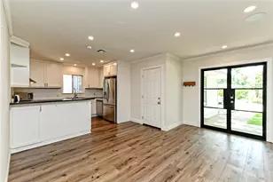 2709 W 49 1/2 St, Austin, TX 78731 - Photo 5