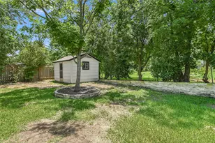 2709 W 49 1/2 St, Austin, TX 78731 - Photo 25