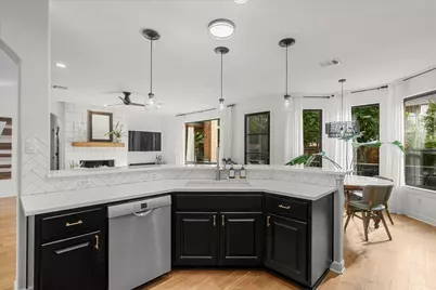 11805 Via Grande Drive, Austin, TX 78739 - Photo 19