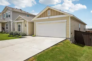11604 Comano Dr, Austin, TX 78747 - Photo 3