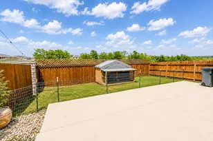 121 Santa Rosa Ln, Buda, TX 78610 - Photo 13