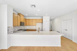 8000 Tranquil Glade Trl, Austin, TX 78744 - Photo 11