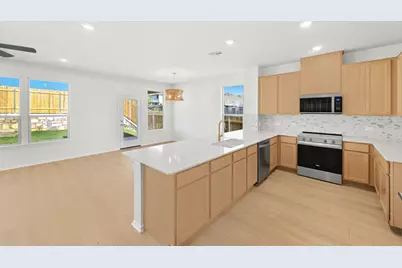 8000 Tranquil Glade Trail, Austin, TX 78744 - Photo 13