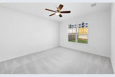 8000 Tranquil Glade Trail, Austin, TX 78744 - Photo 17