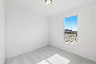 8000 Tranquil Glade Trl, Austin, TX 78744 - Photo 23