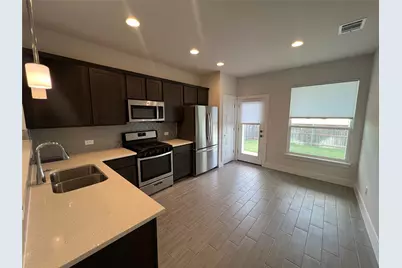 509 Peace Drive, Liberty Hill, TX 78628 - Photo 5