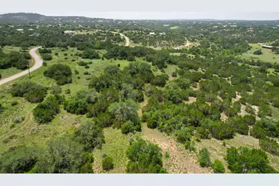 831 Hidden Creek Drive, Dripping Springs, TX 78620 - Photo 17