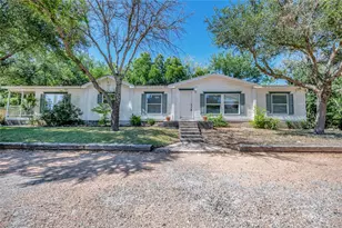 301 Fm 1660 Rd, Hutto, TX 78634 - Photo 1