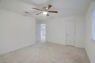 9015 Looksee Ln, Austin, TX 78744 - Photo 11