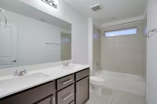9015 Looksee Ln, Austin, TX 78744 - Photo 9