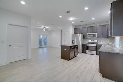 9015 Looksee Lane, Austin, TX 78744 - Photo 17