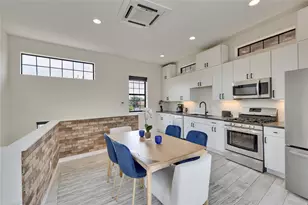 808 E Lydia St, Austin, TX 78702 - Photo 3