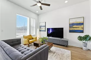 1900 Barton Springs Rd, Austin, TX 78704 - Photo 5