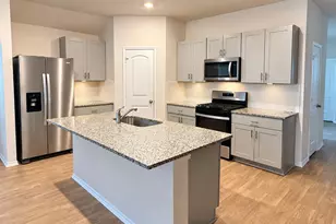 1823 Windsor Blvd, Lockhart, TX 78644 - Photo 3