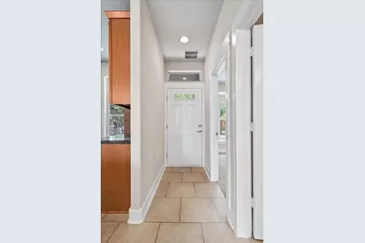 1601 Miriam Avenue #202, Austin, TX 78702 - Photo 3