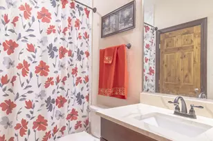 319 Lonesome Dove Dr, Cedar Creek, TX 78612 - Photo 25
