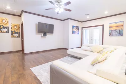 319 Lonesome Dove Drive, Cedar Creek, TX 78612 - Photo 5
